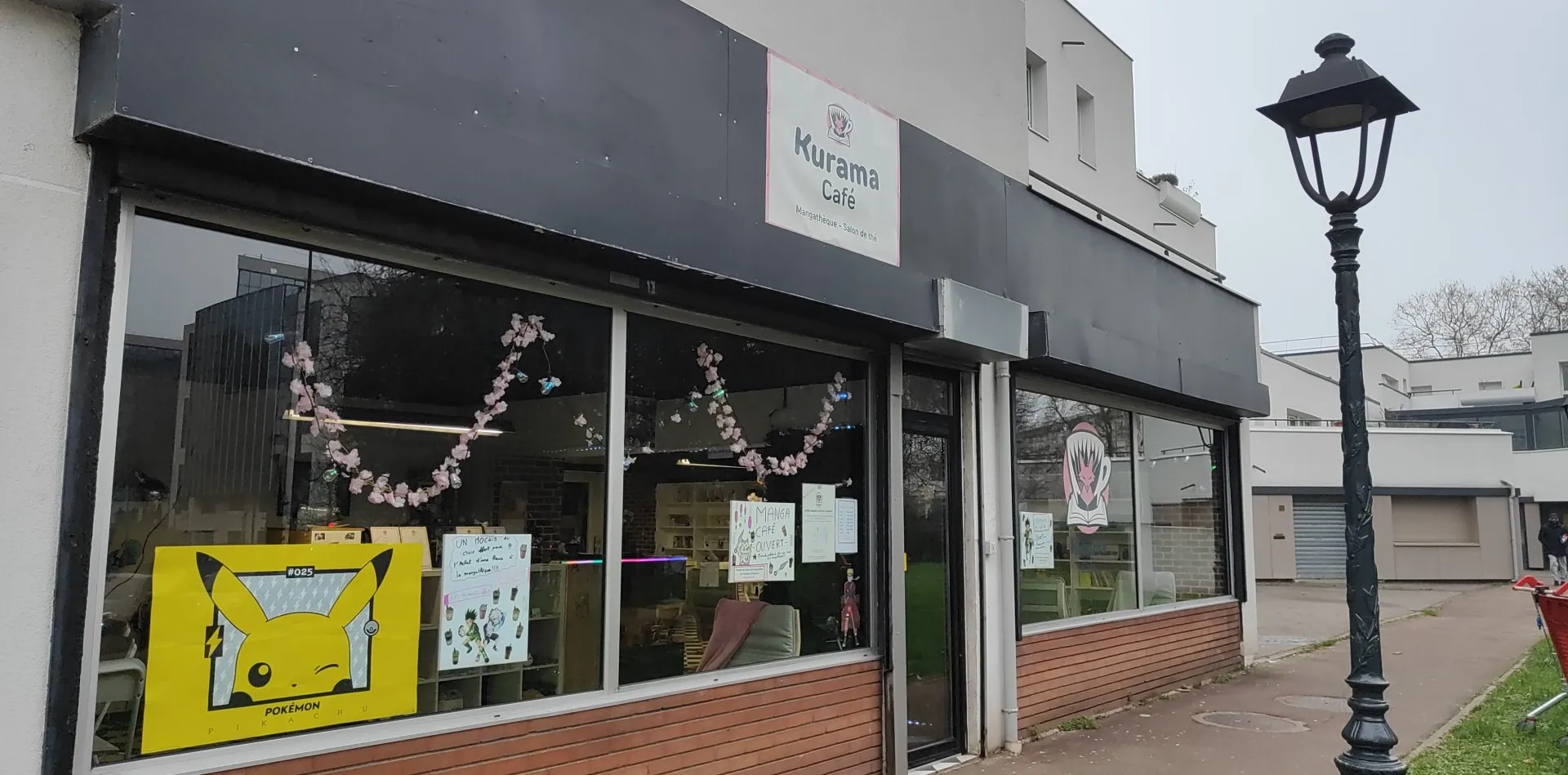 Devanture du Kurama Café